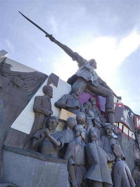 bonifacio and the katipunan revolution monument meaning|Bonifacio Monument: A historical treasure .